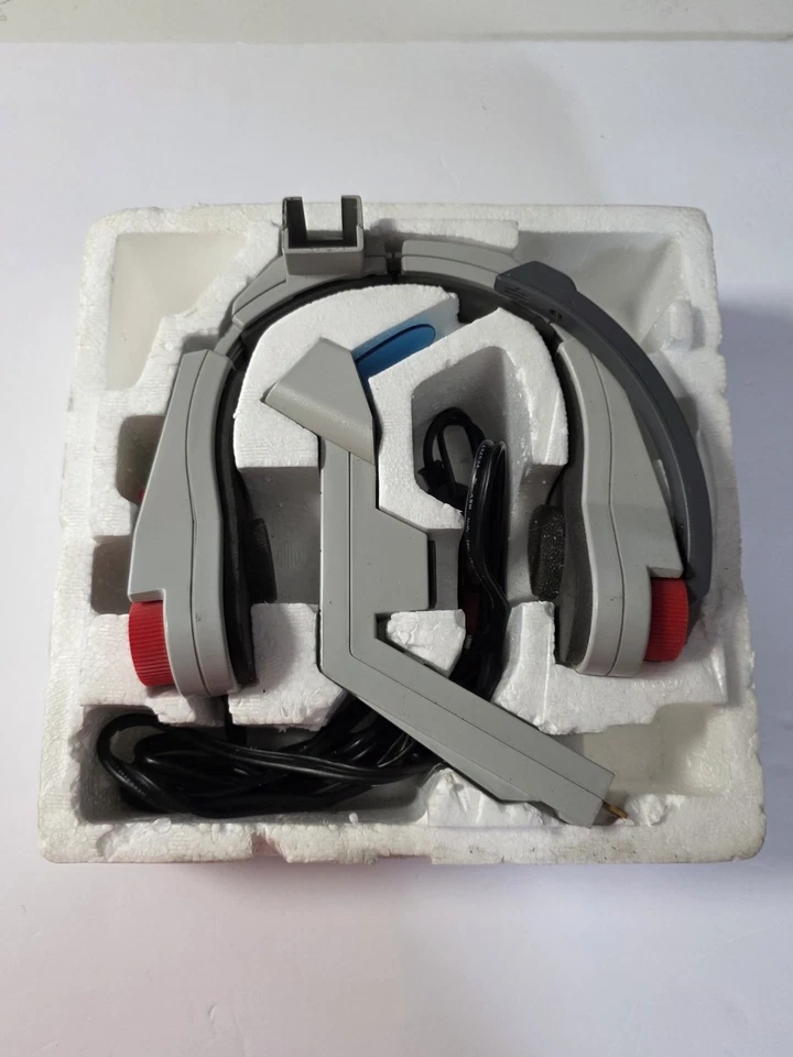 Láserescopio Konami de colección Nintendo NES lente azul sin probar espuma de poliestireno  Foto 1 de 4