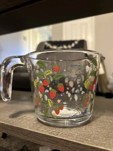 NEW 🦋 Dolly Parton 🦋 Clear Strawberries Glass Measuring Cup w Handle Rare - Picture 1 of 5