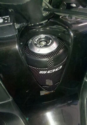 LABELBIKE PROTEZIONE zona chiave ADESIVO 3D compatibile per TMAX SCOOTER YAMAHA T MAX 2008