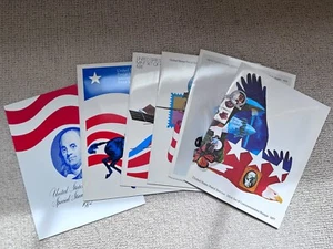 1972 - 1977 Six  Mint Set Stamp Folder/Albums USPS MNH in Original Envelopes - Bild 1 von 11
