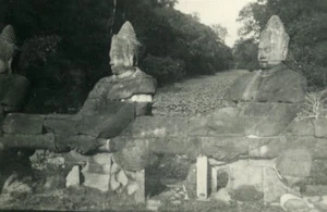 Cambodia Angkor Wat Vat Archaeological Site Old Amateur Snapshot Photo 1934 - Picture 1 of 3