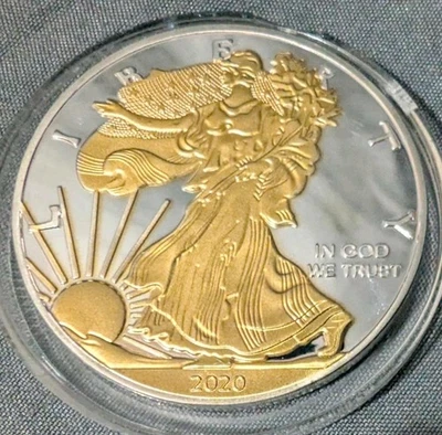 American Silver Eagle 2020 - oro de 24 quilates dorado - 1 oz. 24K HGE BLK RU Edición Limitada. Foto 1 de 2