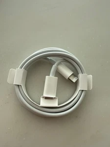 Câble USB-C vers Lightning Apple MX0K2AM/A - Photo 1 sur 1