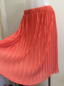 Finnkarelia Skirt Pleated Size AUS 12 Coral Orange New Made in Europe - Picture 1 of 12