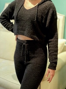 WOMAN'S SOLID BLACK FLUFFY LOUNGE SET HOODIE TOP HIGH WAIST PANTS SET COZY SET - Picture 1 of 3