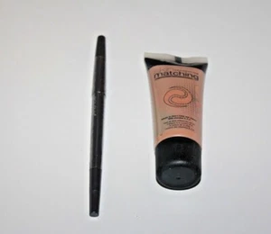 NYC Color Skin Matching Foundation with Adapting Technology 689 Medium + Liner - Picture 1 of 2
