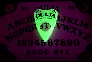 Ouija Board Glow In The Dark 2001 Hasbro Parker Brothers Game Vintage Complete - Picture 1 of 9