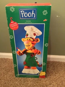 Disney Animated Talking Tigger Baking Cookies Christmas Display Figure Works - Picture 1 of 13