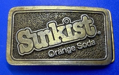 Sunkist Naranja Soda Publicidad Promocional Tono Latón Vintage Hebilla de Cinturón Foto 1 de 4