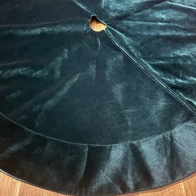 Dark Green Velvet Tree Skirt Ralph Lauren Style Christmas 48” - Image 1 of 4