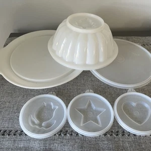 Vintage Tupperware Jello Mold Classic Jel-N-Serve 617 + 4 Designs, Seal, Platter - Picture 1 of 4