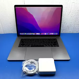 Apple MacBook Pro 15" 2016 i7 2,9 GHz Quad 16 GB RAM 1 TB SSD AMD 455 2 GB A1707 - Foto 1 di 14