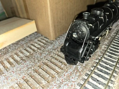 Tyco/Mantua 4-6-2 Pacific Locomotive unlettered - Image 1 of 4