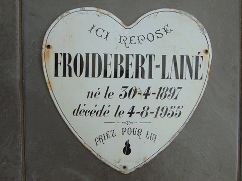 Vintage French heart shaped grave marker plaque metal enamel 1955 shabby chic Cover