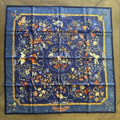 Hermès Pierres d'Orient et d'Occident Silk Scarf Floral Birds W/Box Vintage Book - Image 1 of 4