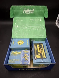 CONTENUTO SIGILLATO! Dic 2018 Fallout Crate Lootcrate FIGURA, spilla apribottiglie altro - Foto 1 di 4