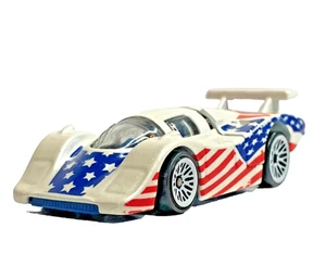 Hot Wheels 1983 Mattel Die-Cast Toy Car - Picture 1 of 12