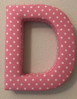 Letra de pared cubierta de tela - Polkadot rosa - Letra D Foto 1 de 4