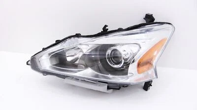 Conjunto de faros LH/Drive para Nissan Altima Foto 1 de 4