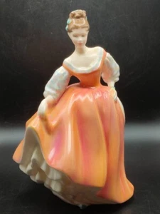Royal Doulton Figurine 'Fair Lady' HN 2835 by Peggy Davies – 20 cm – Vintage - Picture 1 of 11