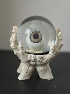 Martha Stewart Eyeball Water Snow Globe Halloween - Picture 1 of 5