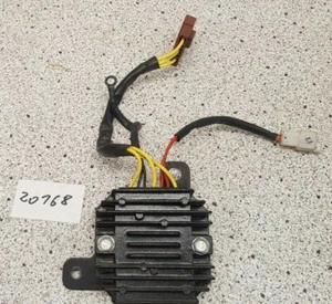 KTM RC 125 ABS, Gleichrichter, Spannungsregler, Modell von 2018 - Bild 1 von 1