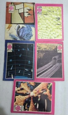 1975 Lot 5 Arabic Magazine Al- Hadaf  مجلة الهدف  2000 من السنة الثالثة - Image 1 of 4