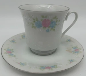 Guo Guang~Tea Cup & Saucer~Vintage China Garden~Prestige~USED~Floral Pattern - Picture 1 of 16