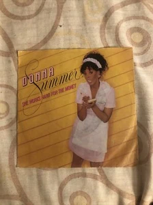 45 Umdrehungen. Damen Sommer. Sie arbeitet hart für das Geld. I do belive. I fell in love - Bild 1 von 4