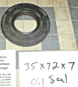 TNT 35727 ENGINE OIL SEAL 35X72X7MM NOS 1 QUANTITY VINTAGE FREE SHIPPING - Foto 1 di 1