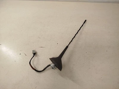 Nissan Qashqai 2014 aerial GPS antenna 26R023002 ILI54310 - Image 1 of 3