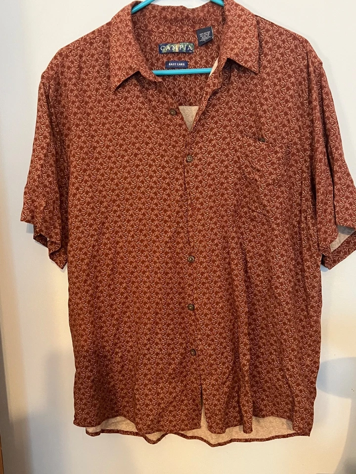 Campia Shirt Men L Large Red Geometric Button Up Collared Short Sleeve Rayon - Image 1 of 4