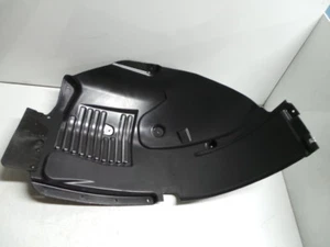 NEU&ORIG Maserati Ghibli M157 Radhausschale vorne rechts Wheel Arch Guard - Picture 1 of 1