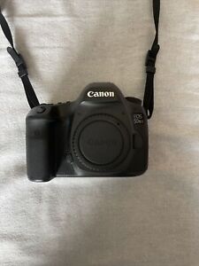 Canon EOS 5DS R Digital SLR with Low-Pass Filter Effect Cancellation (Body Only)