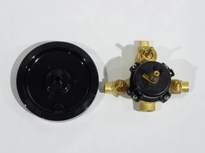 Válvula de ducha de bola de presión de sudor de latón Speakman de 1/2"x1/2" con desviador CPV-P-DV *PV Foto 1 de 2