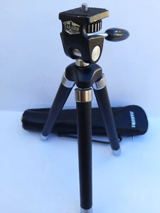 Vintage Hakuba Japan Heavy Duty Com-Pact Portable Tripod Photography - Picture 1 of 8