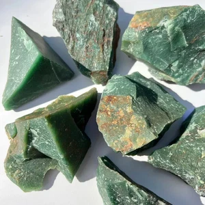 Giada verde naturale 18,10 ct. grezza sfusa 1 pz pietra preziosa per fare gioielli - Foto 1 di 4