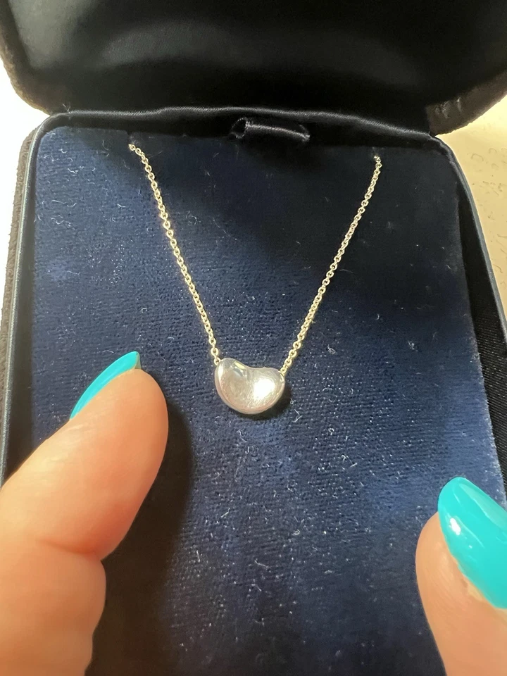 "Collar de frijoles de plata esterlina Tiffany & Co. Elsa Peretti - colgante de 1"" listo para regalo" Foto 1 de 4