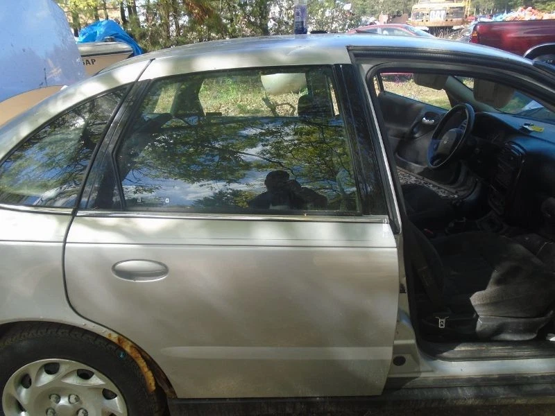 R REAR SIDE DOOR SEDAN ELECTRIC FITS 00-01 SATURN L SERIES 131642 Foto 1 de 1