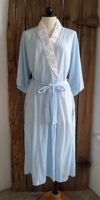 Gilligan & O'Malley Bata Azul Claro Blanco Cuello Floral Mujer Talla M 12-14 Usado en Excelente Condición Foto 1 de 4