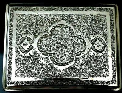 Antigua caja de cigarrillos persa de plata maciza grabada a mano 109 g REF 471 Foto 1 de 4