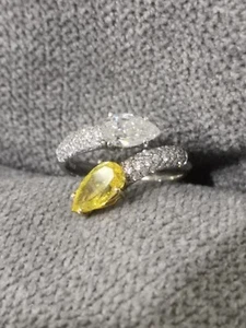 1 carat Fancy color Pear Shape diamond Ring - Picture 1 of 18