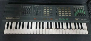 YAMAHA Portasound PSS-360 KEYBOARD Synthesizer Tested Works. - Picture 1 of 20