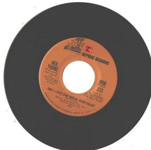 NEIL YOUNG--7'-45--(ONLY LOVE CAN BREAK A HEART)---EX - Picture 1 of 1