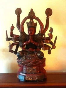 20 Zoll sehr antiker 18-armiger tibetischer/chinesischer aufwendig geschnitzter vergoldeter Buddha aus Holz - Bild 1 von 12