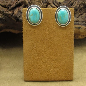 Sterling Silver and Turquoise Oval Clip On Barse Earrings - Picture 1 of 4