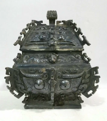 9" Antique China Bronze Ware Zhou Dynasty Beast Face Wine Food Jug Jar Crock Pot - Image 1 of 4