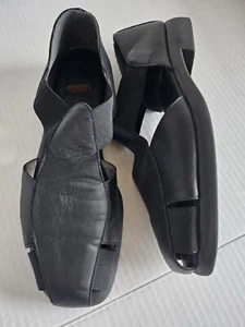 NEW - AEROSOLES BLACK LEATHER LOAFERS SZ. 8 B - Picture 1 of 8