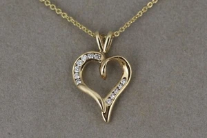 Heart Necklace With Diamonds and Chain in 14kt Yellow Gold - Picture 1 of 7