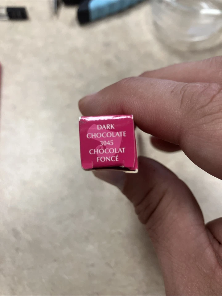 Mary Kay Signature Lip Liner DARK CHOCOLATE # 3045 Full Size - NEW - Image 1 of 1